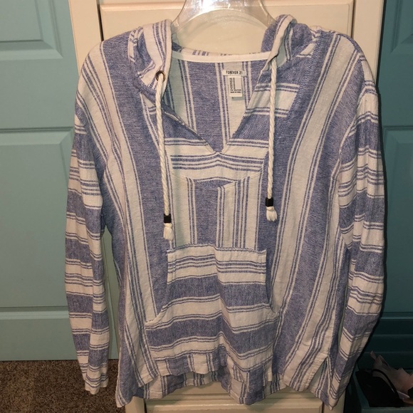 Forever 21 beach pullover - Picture 1 of 3